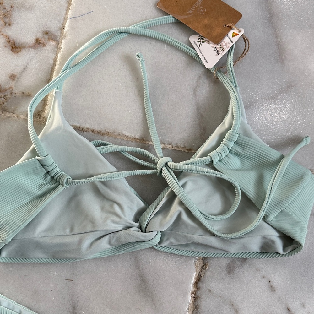 BERLOOK Twist Front Bikini Set in Light Mint - Picture 9 of 9